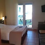 Noemys - Ex Mona Lisa Royal Hotel Aigues-Mortes