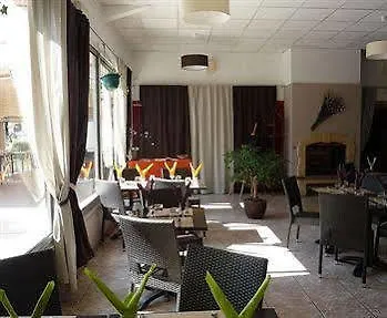 Noemys - Ex Mona Lisa Royal 3* Aigues-Mortes