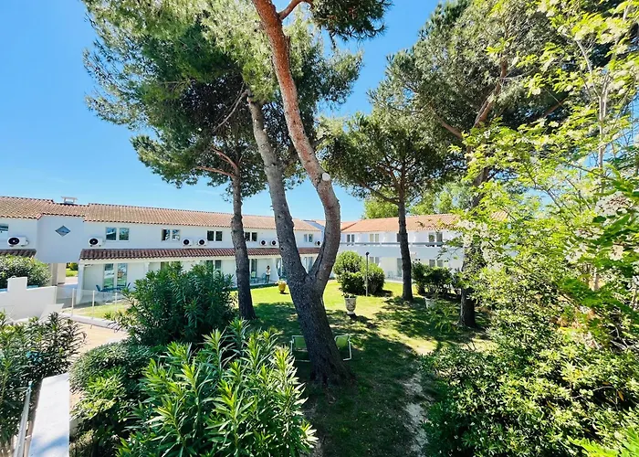 Hotel Noemys - Ex Mona Lisa Royal Aigues-Mortes