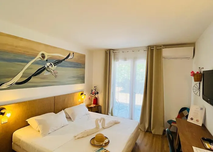 Hotel Noemys - Ex Mona Lisa Royal Aigues-Mortes