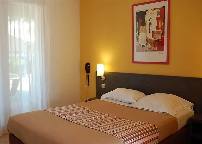 Noemys - Ex Mona Lisa Royal 3* Aigues-Mortes