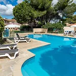 Artemia - Avec Piscine - Bornes électriques - Parking Privé - Local Vélo-moto 3* Aigues-Mortes