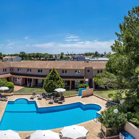 Artemia - Avec Piscine - Bornes électriques - Parking Privé - Local Vélo-moto Hotel