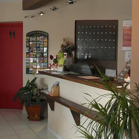 Artemia - Avec Piscine - Bornes Electriques - Parking Prive - Local Velo-moto 3*