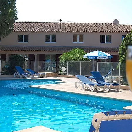 Artemia - Avec Piscine - Bornes électriques - Parking Privé - Local Vélo-moto Hotel Aigues-Mortes