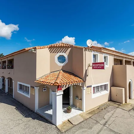 Hotel Artemia - Avec Piscine 2*